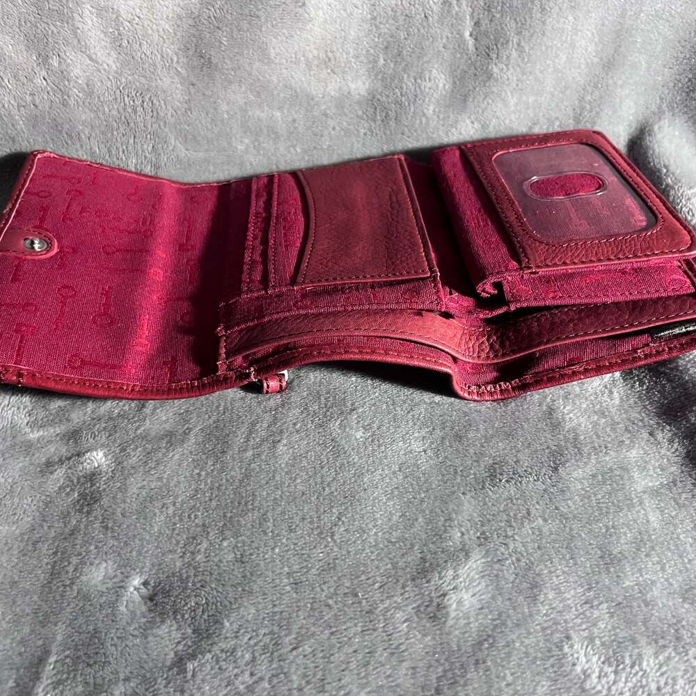 Fossil Mercer Pop Stitch Wallet Raspberry Leather - Picture 3 of 3